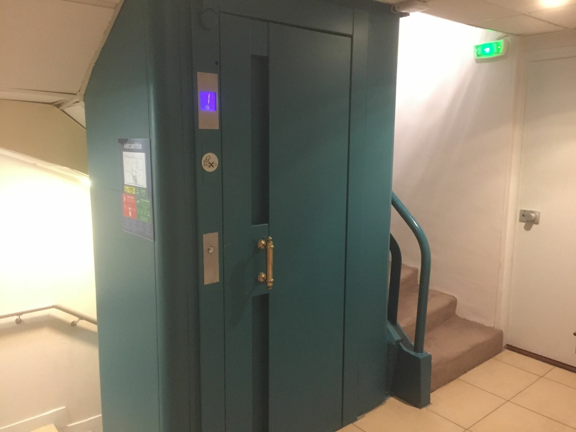 Hotel Du Sud Vieux Port Marsilya Dış mekan fotoğraf